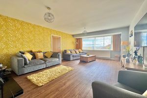 Lounge- click for photo gallery